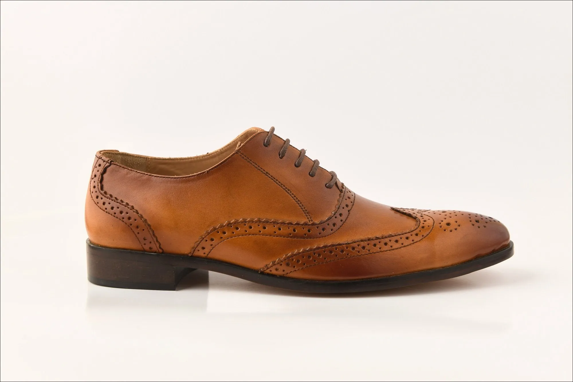 SHOE MOC 651106 TAN