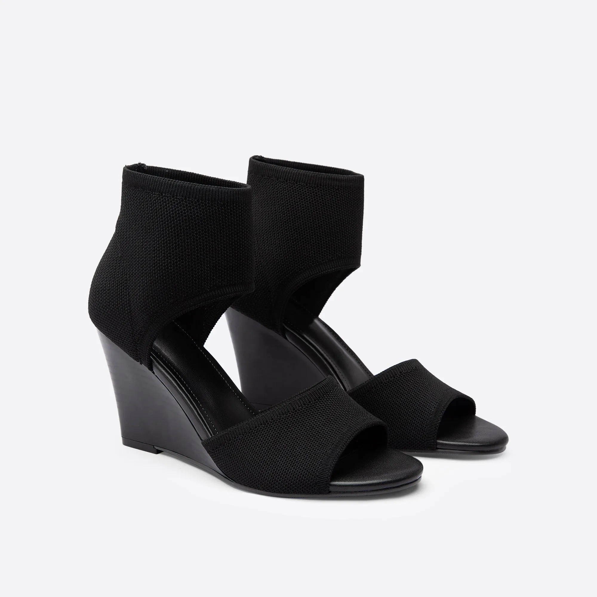 Sohiwoo Women MOUSSE FIT Women Wedge Elegant Sandals